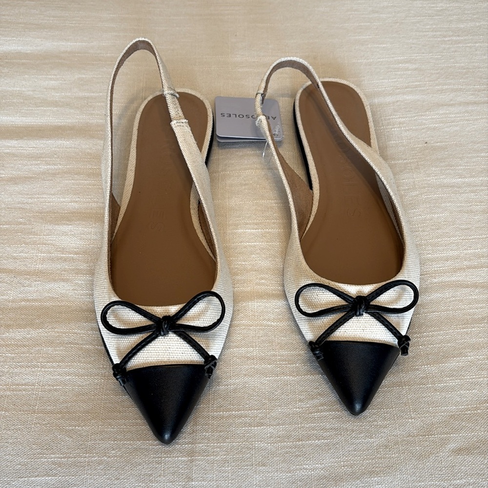 Aerosoles Cream & Black Dress Shoes